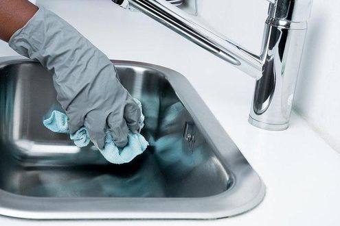Sanificare gli ambienti: anche l’acqua bollente elimina i germi